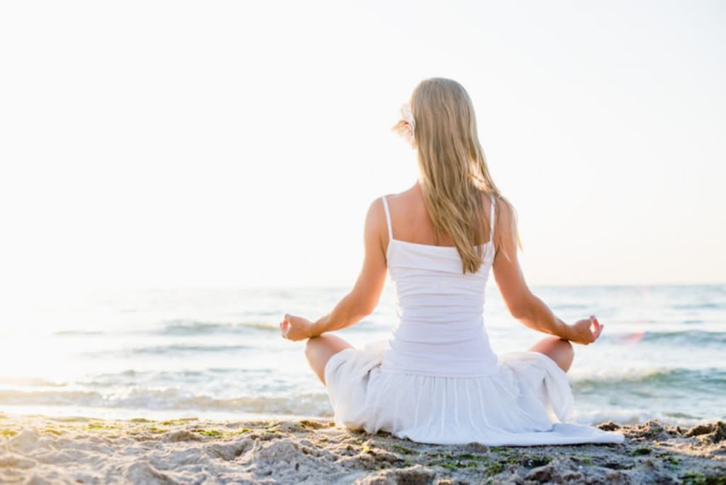 cropped-meditation-girl-smaller2-1200x801